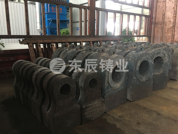 錘式破碎機錘頭發(fā)貨現(xiàn)場